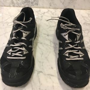 Womens Size 8.5 Asics Gel Tactic Volleyball B554N